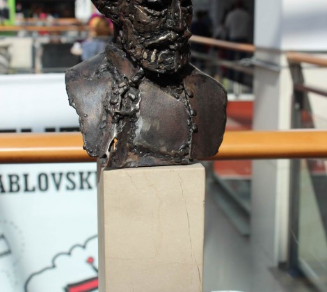 Zeljko Reljic; Njegos; Skulptura